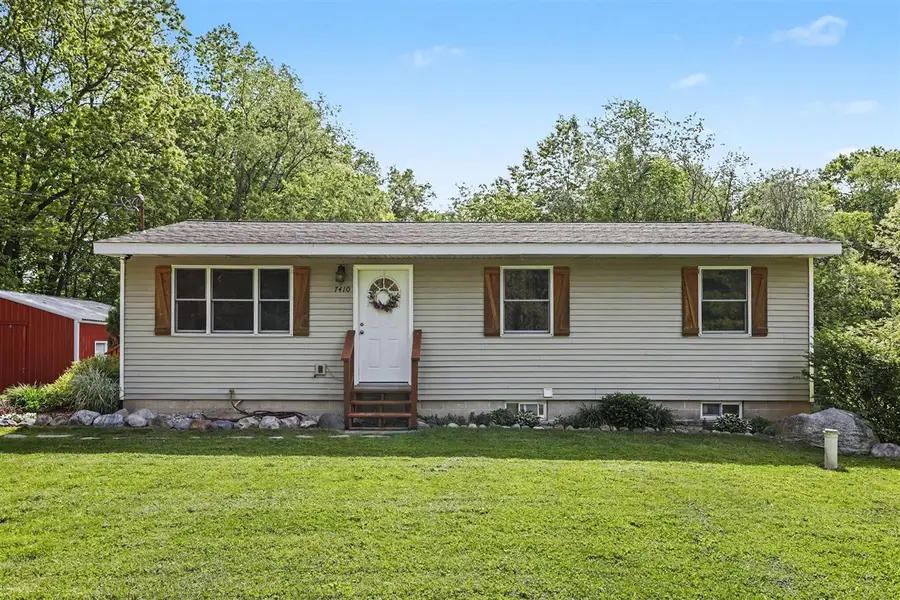 7410 Whitneyville, Alto, MI 49302 - #3