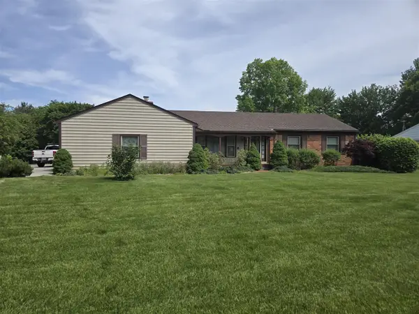 5827 Pine View, Ypsilanti, MI 48197