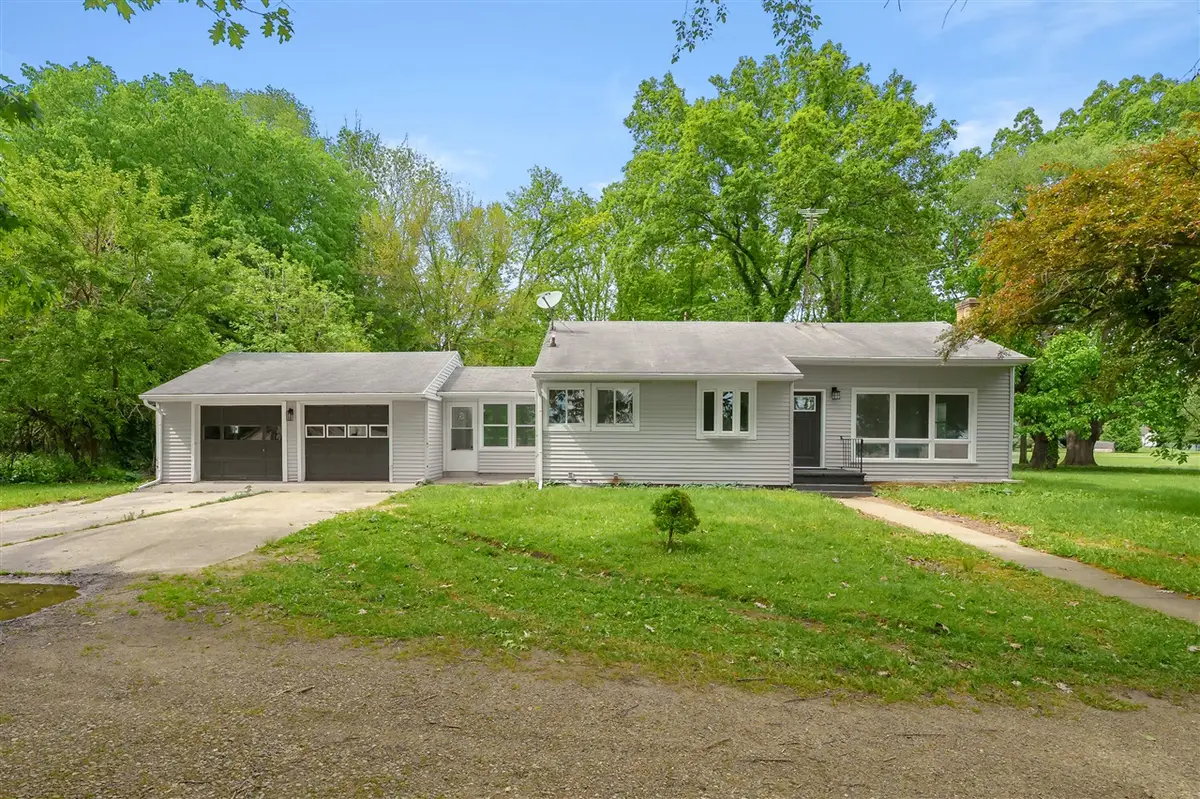 7132 S 27th, Scotts, MI 49088 - #1