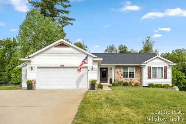 1870 Pineridge, Hastings, MI 49058