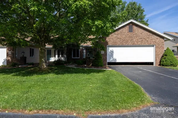 4213 Redbush #3, Grandville, MI 49418