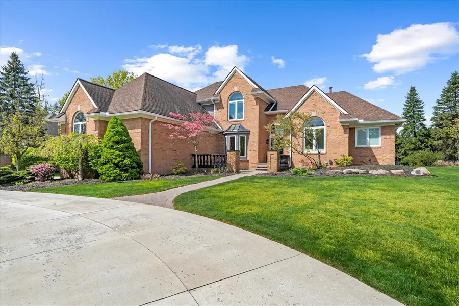 46571 Galway, Novi, MI 48374 - #3