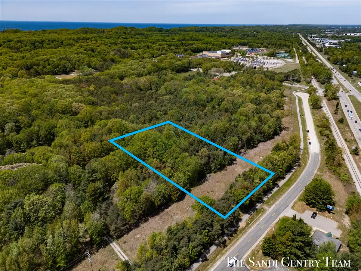 168th, Grand Haven, MI 49417 - #1
