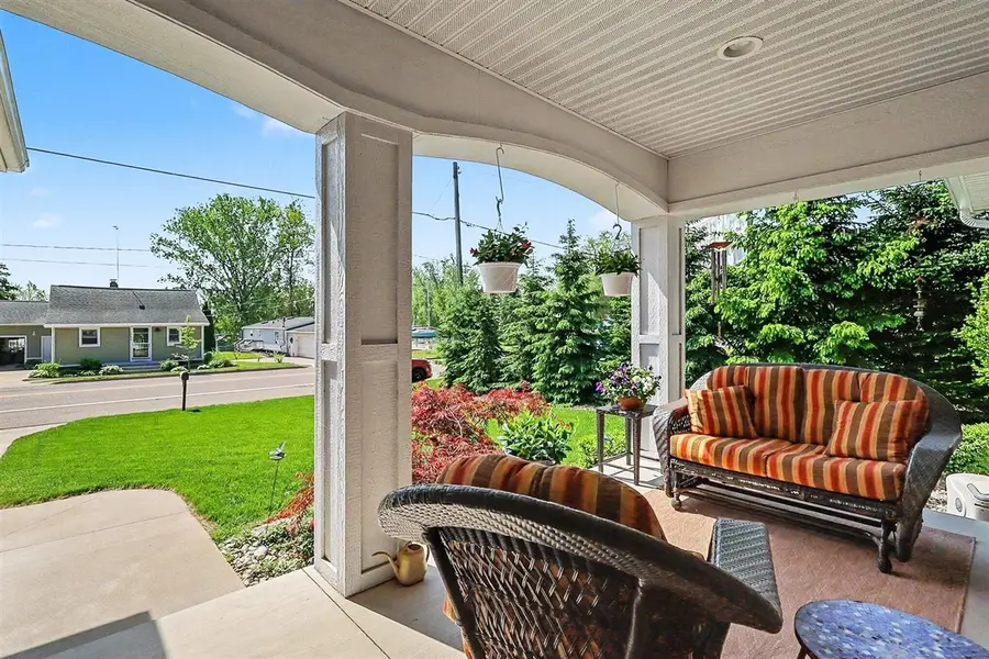 2006 Lake, Muskegon, MI 49445 - #3