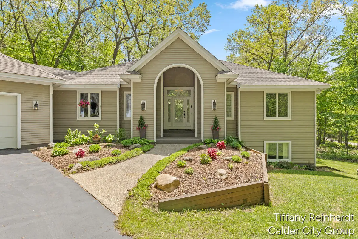 2760 Tyler, Lowell, MI 49331 - #1