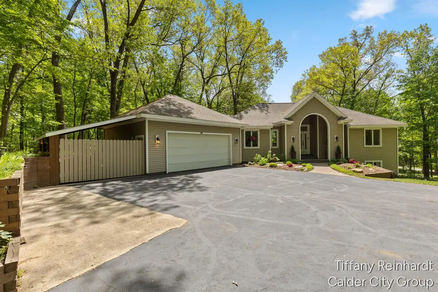2760 Tyler, Lowell, MI 49331 - #3