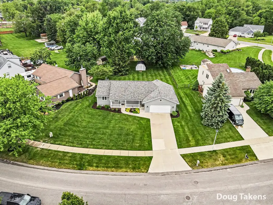 8510 Woodruff, Byron Center, MI 49315 - #2