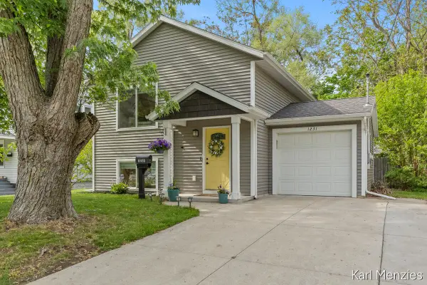 1231 Bradford, Grand Rapids, MI 49503