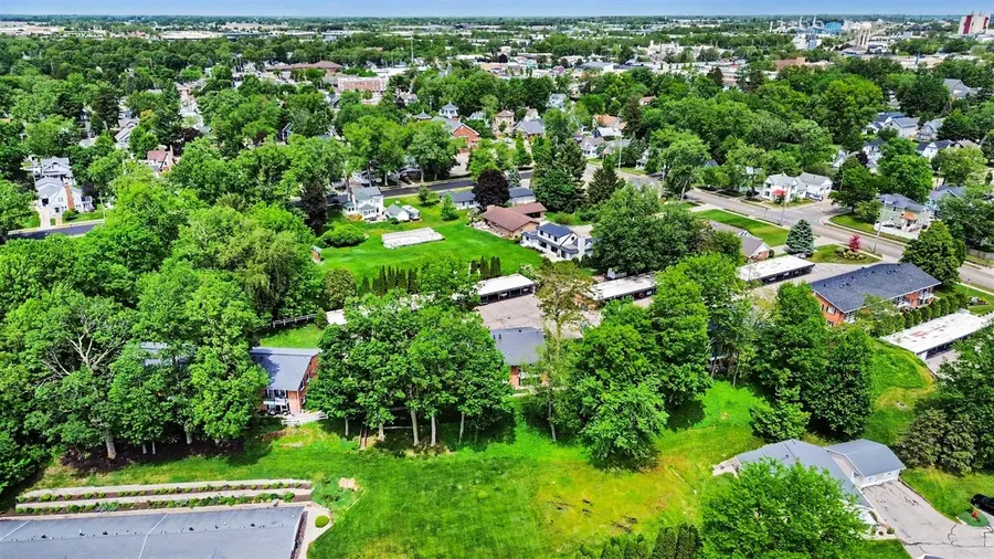 230 S State #31, Zeeland, MI 49464 - #2