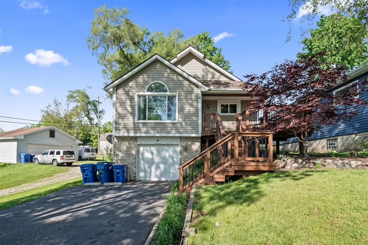 1008 Beachland, Waterford, MI 48328 - #1