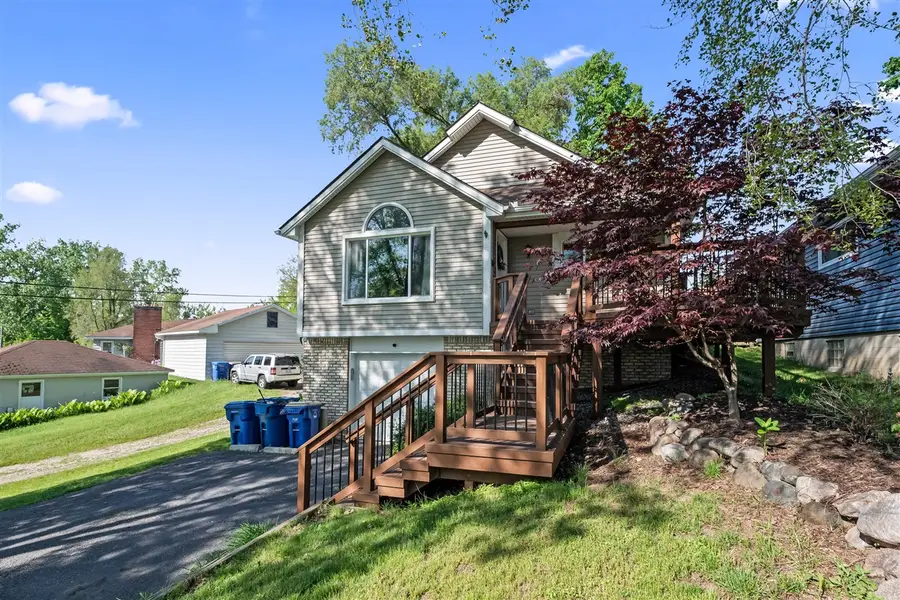 1008 Beachland, Waterford, MI 48328 - #3