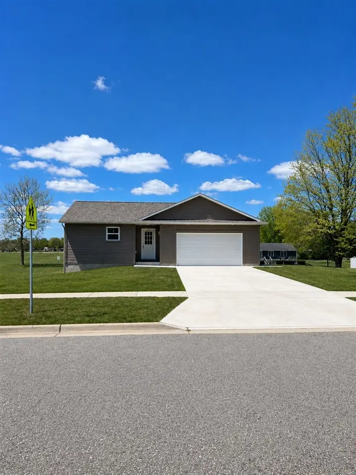 501 S Sullivan, Fremont, MI 49412 - #2