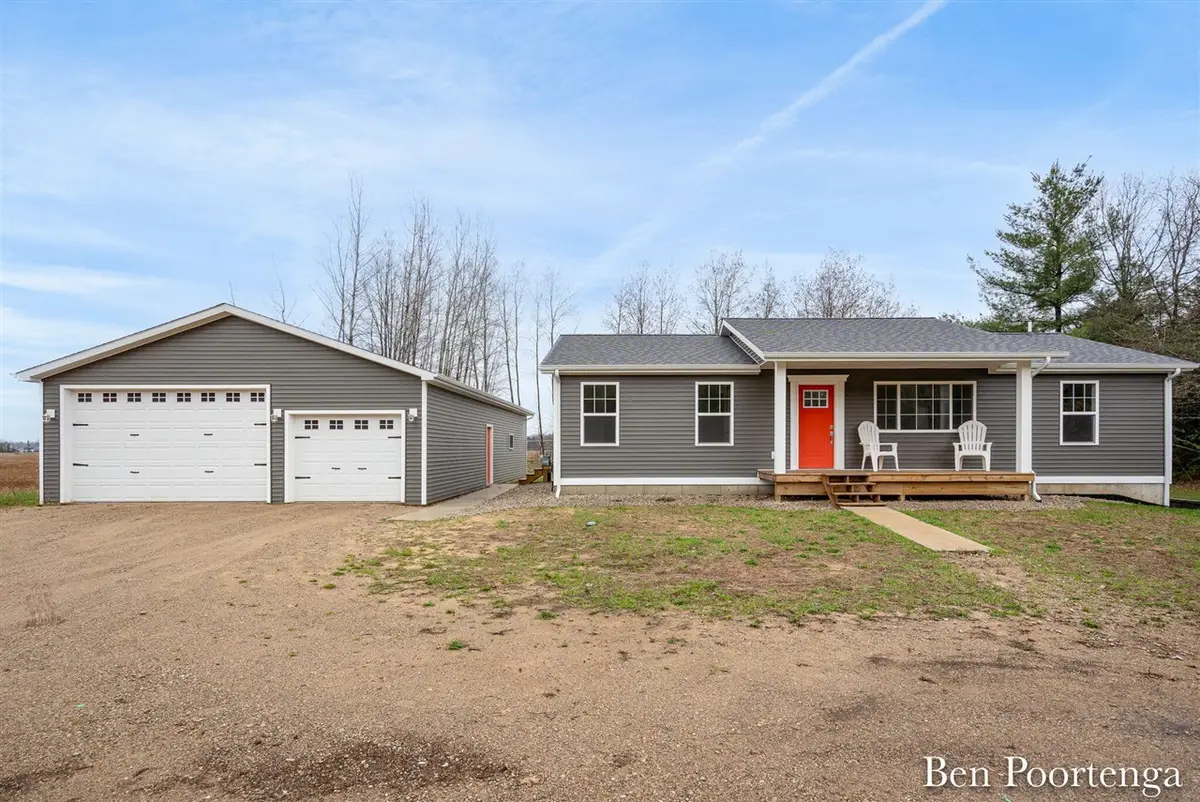 18351 W Hc-edmore Road, Howard City, MI 49329 - #1