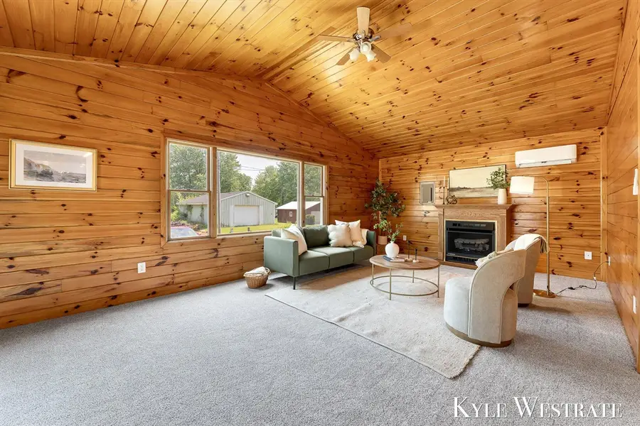 79 Sundago Park, Hastings, MI 49058 - #2