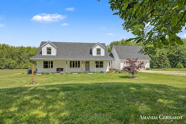 3383 84th, Caledonia, MI 49316