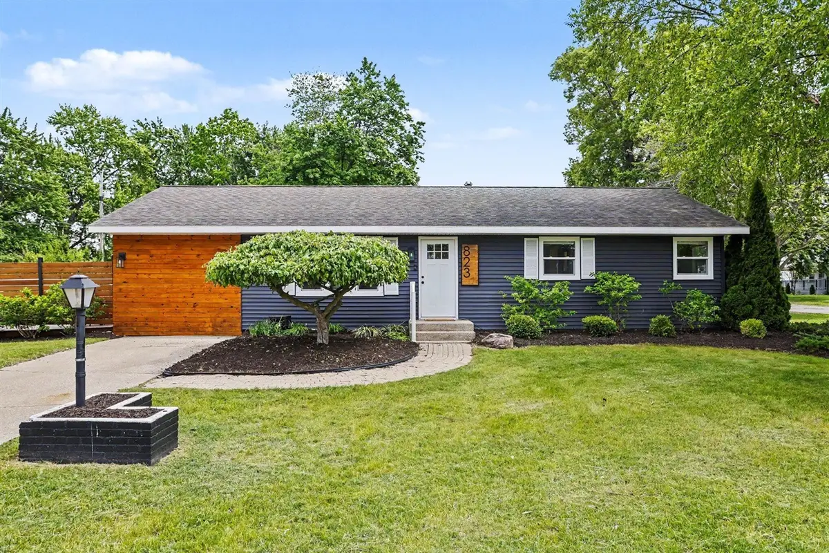 823 W Merchant, New Buffalo, MI 49117 - #1