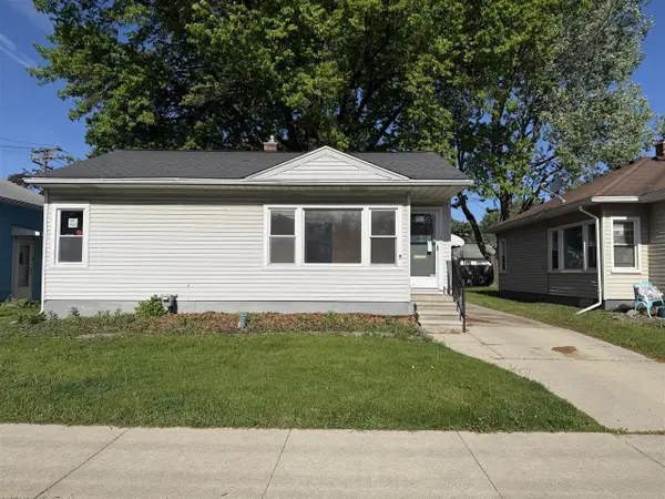 22415 Wilmot, Eastpointe, MI 48021