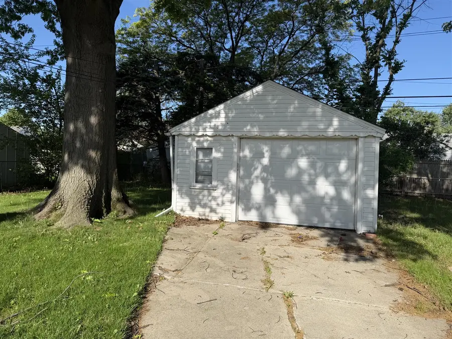 22415 Wilmot, Eastpointe, MI 48021 - #2