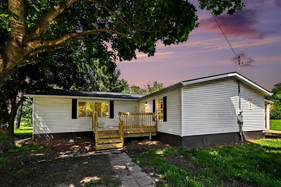 2795 S Bradley, Charlotte, MI 48813 - #2
