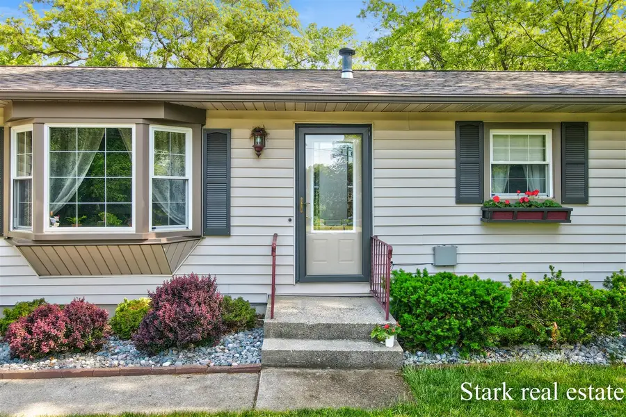 1290 Cardinal Circle, Muskegon, MI 49445 - #3