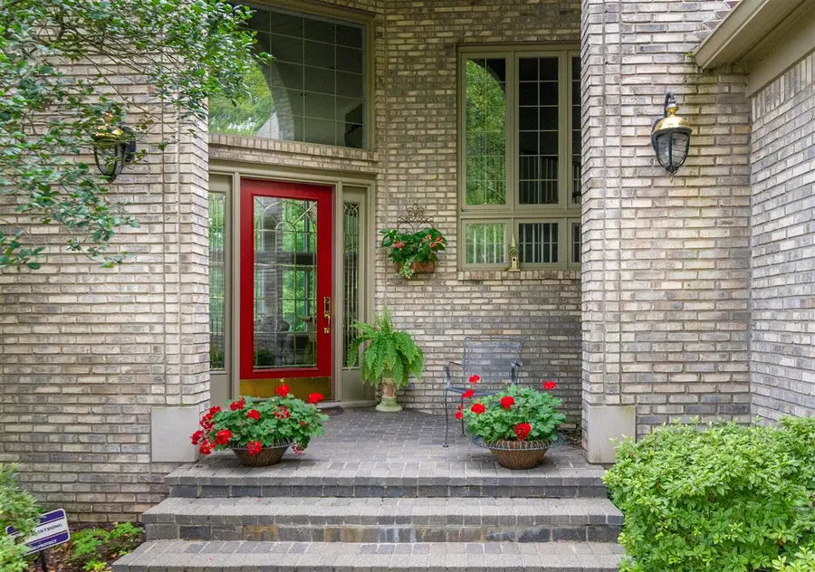 35700 Cross, Farmington Hills, MI 48331 - #2