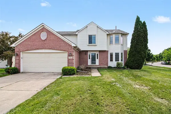 312 Redrock, Ann Arbor, MI 48103