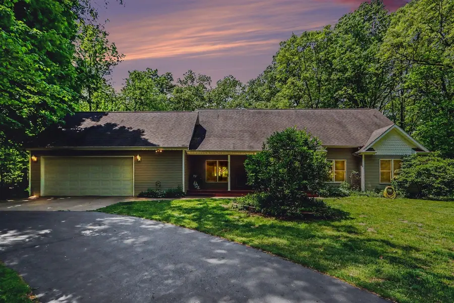 26805 Drape, Lawton, MI 49065 - #2