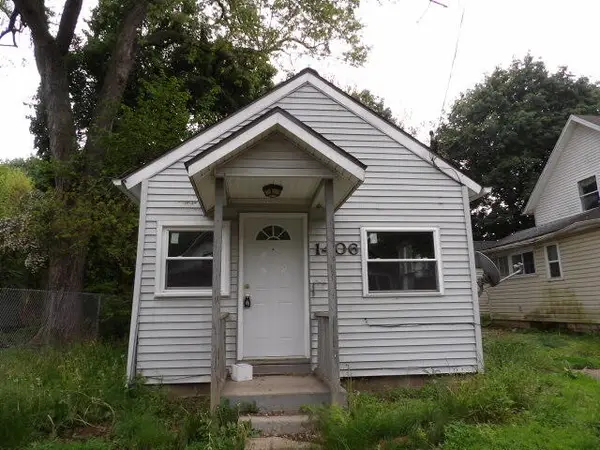 1406 Roosevelt, Lansing, MI 48915