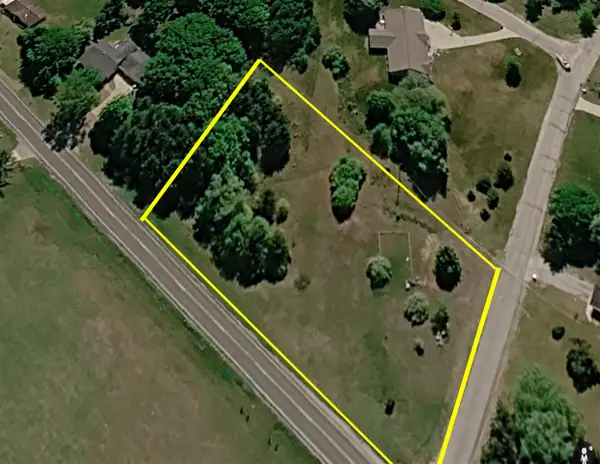 16053 Mckinley, Big Rapids, MI 49307