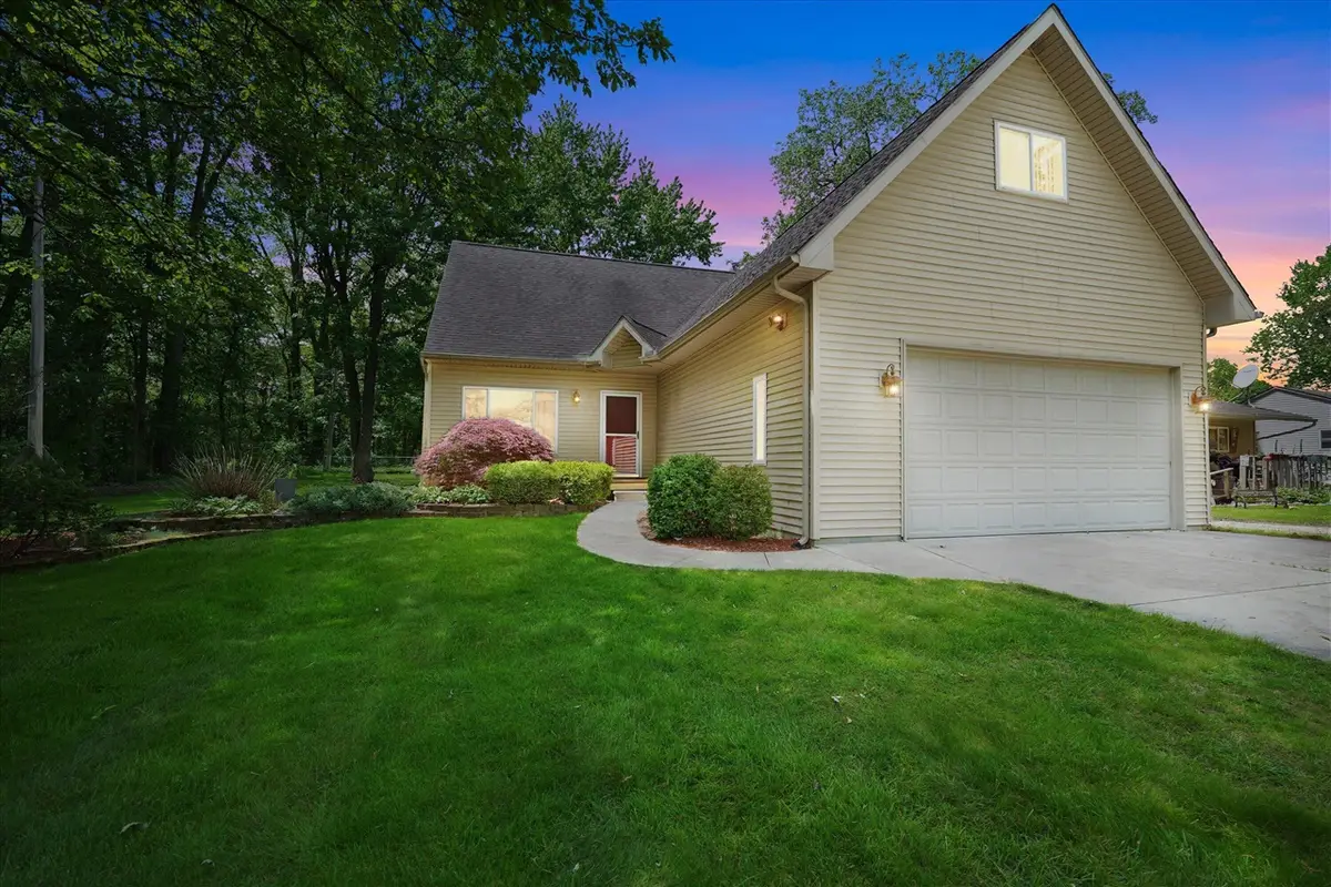 4387 Sunburst, Waterford, MI 48329 - #1