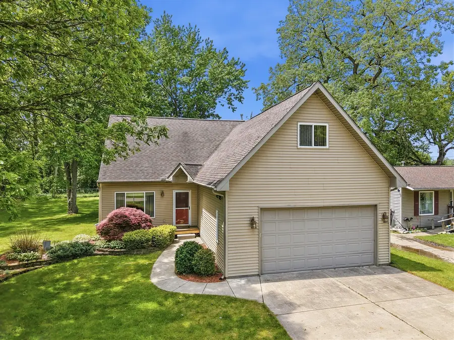4387 Sunburst, Waterford, MI 48329 - #2