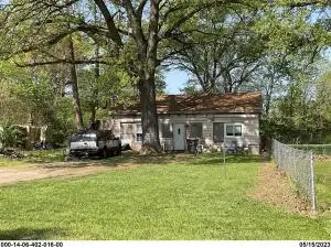 1154 Fairfax, Jackson, MI 49203