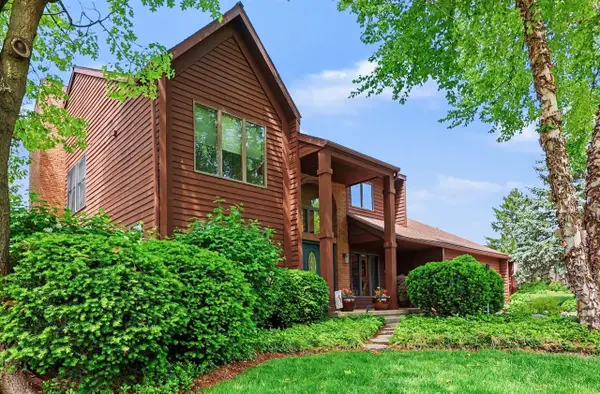 7417 Old Lantern, Caledonia, MI 49316