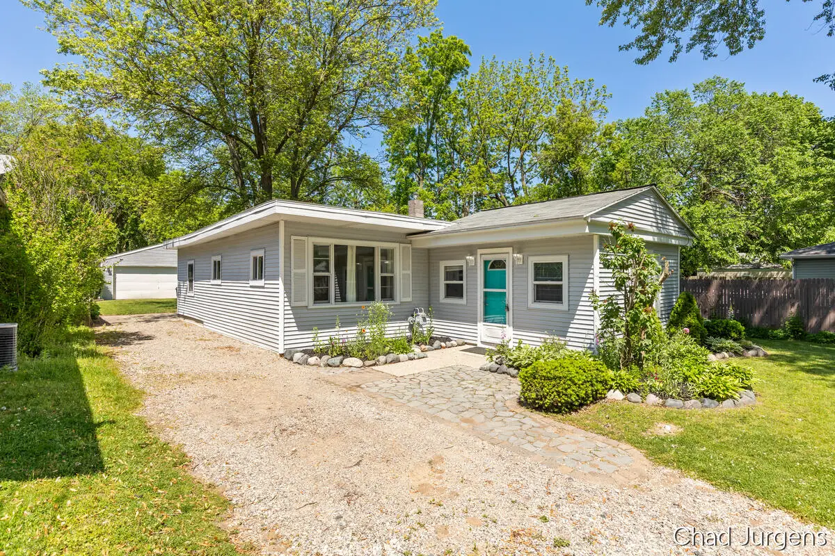 841 Harding, Grand Rapids, MI 49544 - #1