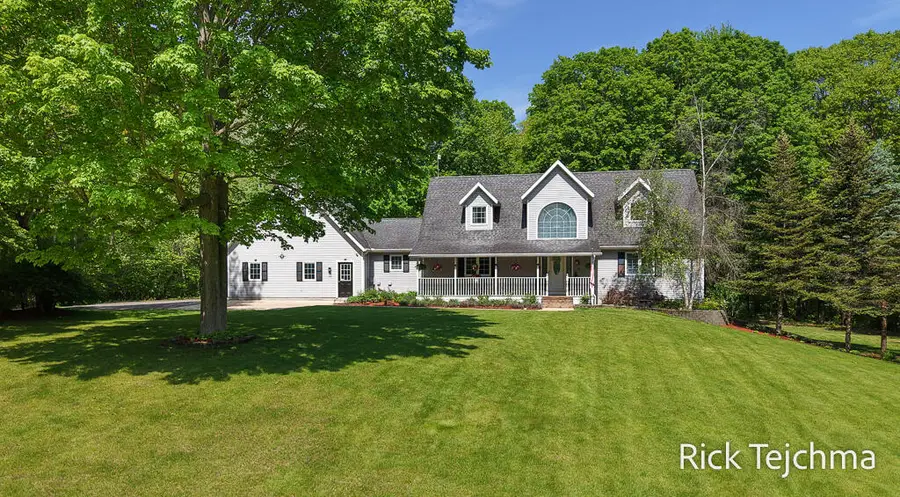 10345 Red Oak, Howard City, MI 49329 - #2