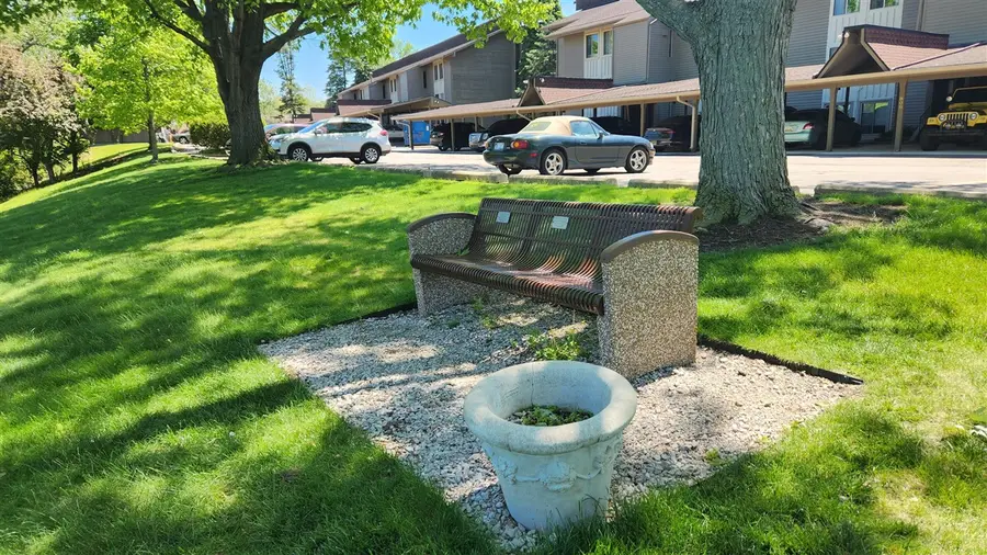 804 Cliffs #205 F, Ypsilanti, MI 48198 - #3