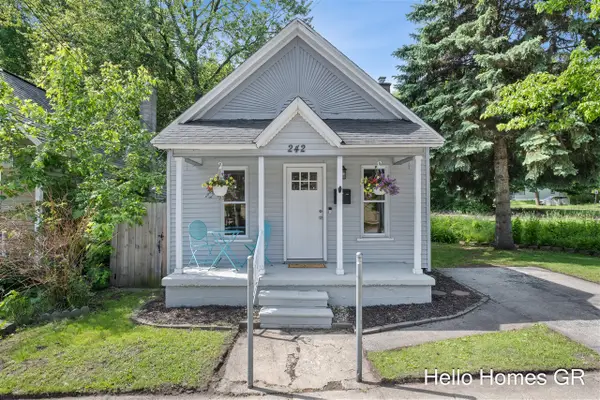 242 Matilda, Grand Rapids, MI 49503