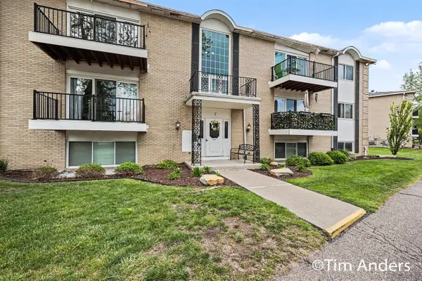 2759 Leonard #C3, Grand Rapids, MI 49504