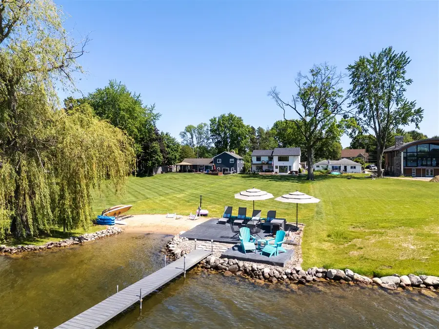 7611 S Indian Lake, Vicksburg, MI 49097 - #3