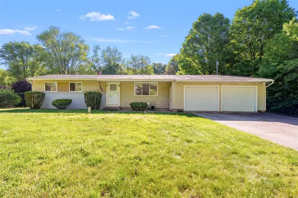 5943 S 6th, Kalamazoo, MI 49009