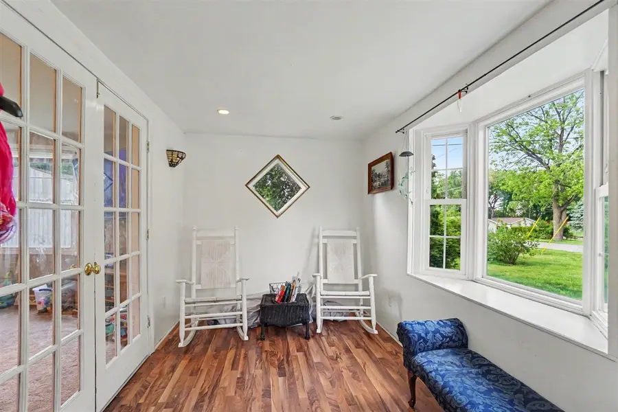 1230 Longfellow, Jackson, MI 49202 - #3