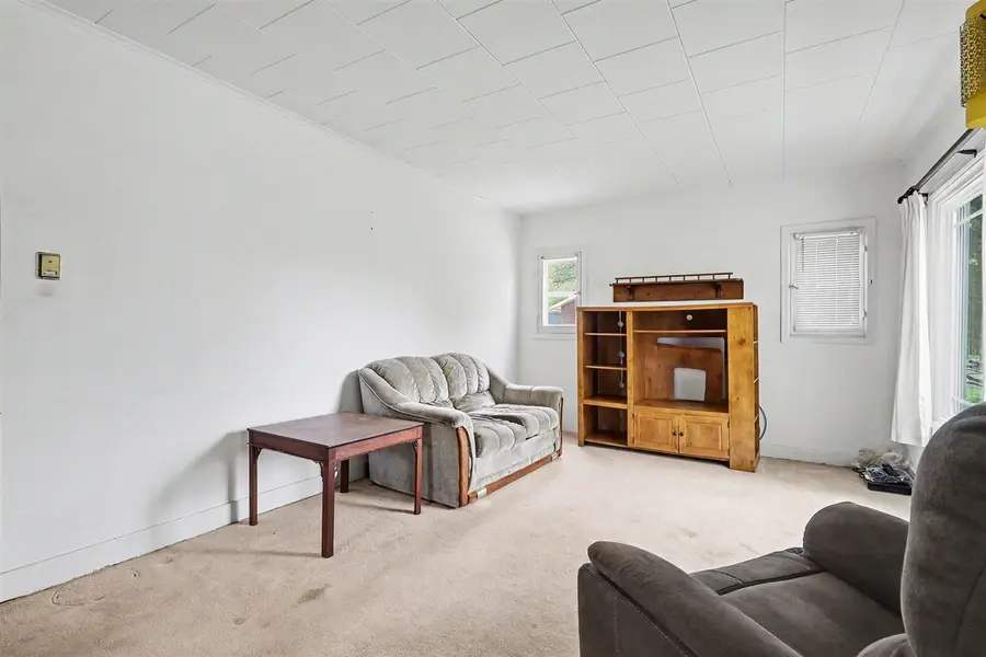 713 E Spring, Whitehall, MI 49461 - #3