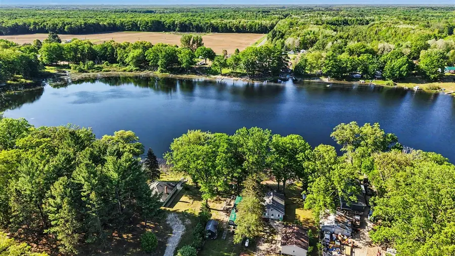 5207 E High Tower Lake, Hesperia, MI 49421 - #2