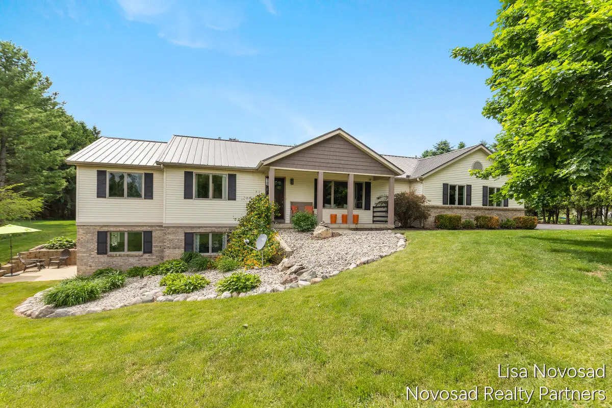 9865 Bergy, Alto, MI 49302 - #1