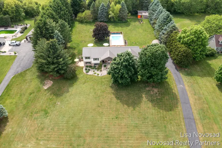 9865 Bergy, Alto, MI 49302 - #2