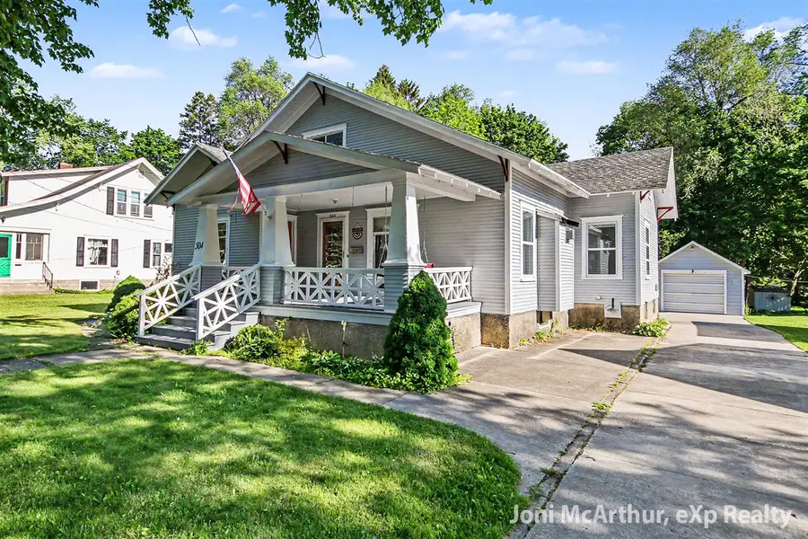 504 W Grove, Greenville, MI 48838 - #3