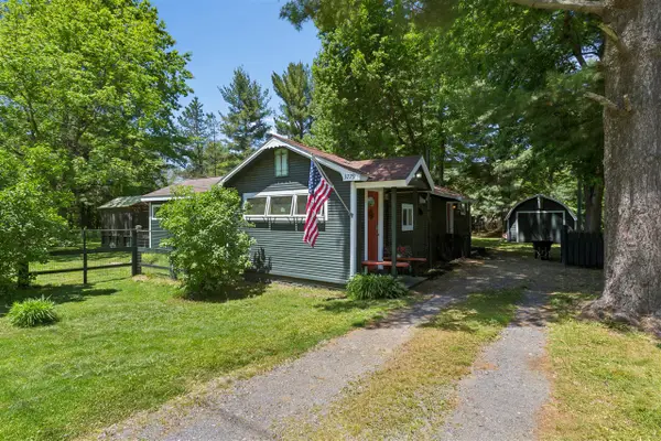 3779 W Glendora, New Troy, MI 49119