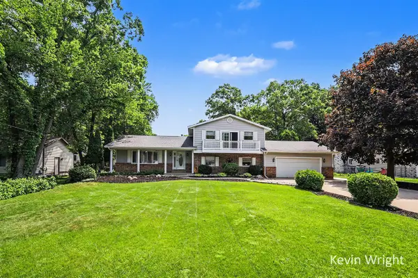 3734 Fern Hills, Muskegon, MI 49444