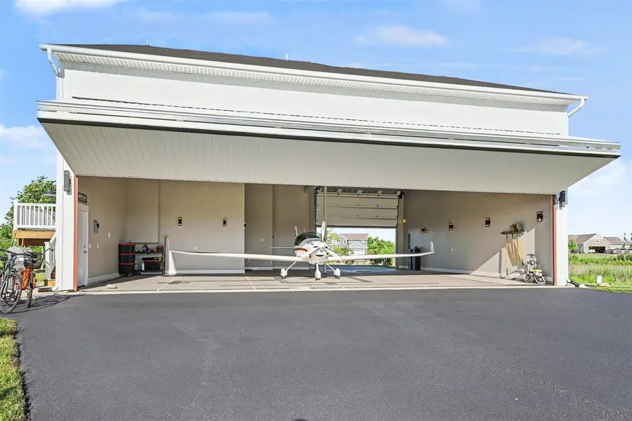 2906 Air Park #24, Zeeland, MI 49464 - #2