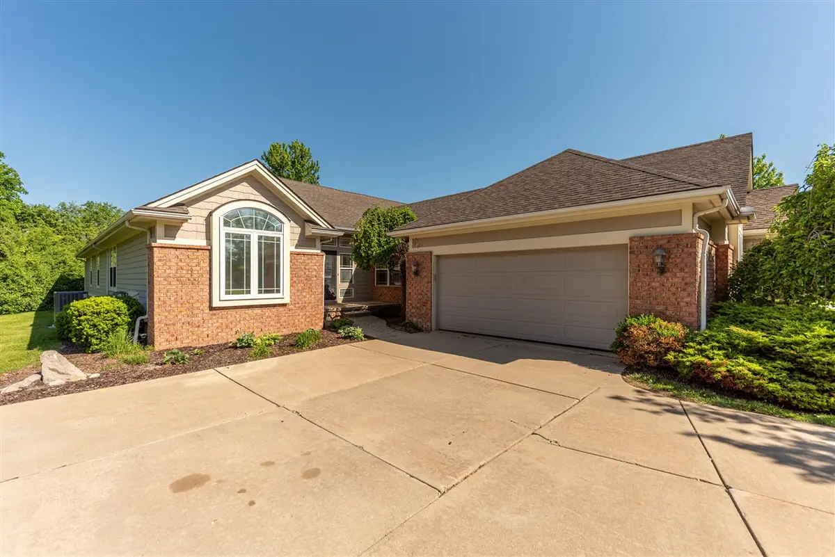 2243 Old Falls, Ann Arbor, MI 48103 - #1